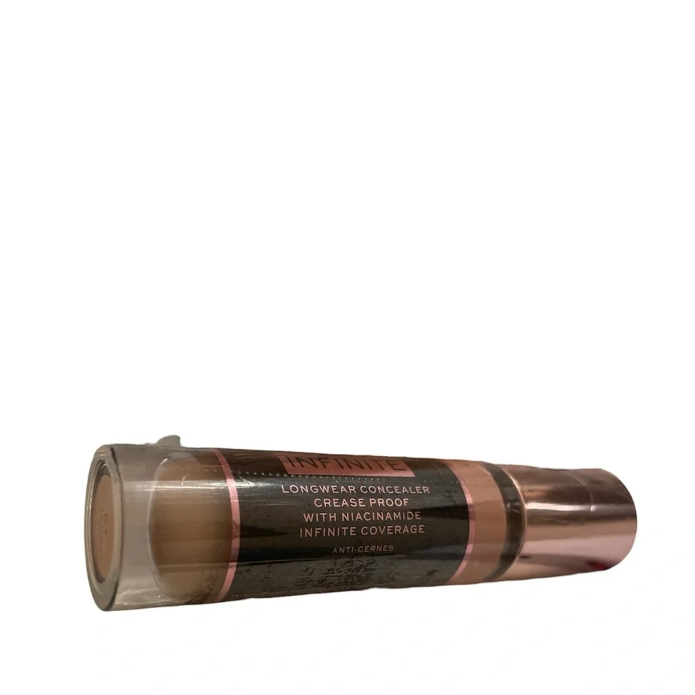 Revolution Conceal & Define Infinite Concealer - C7